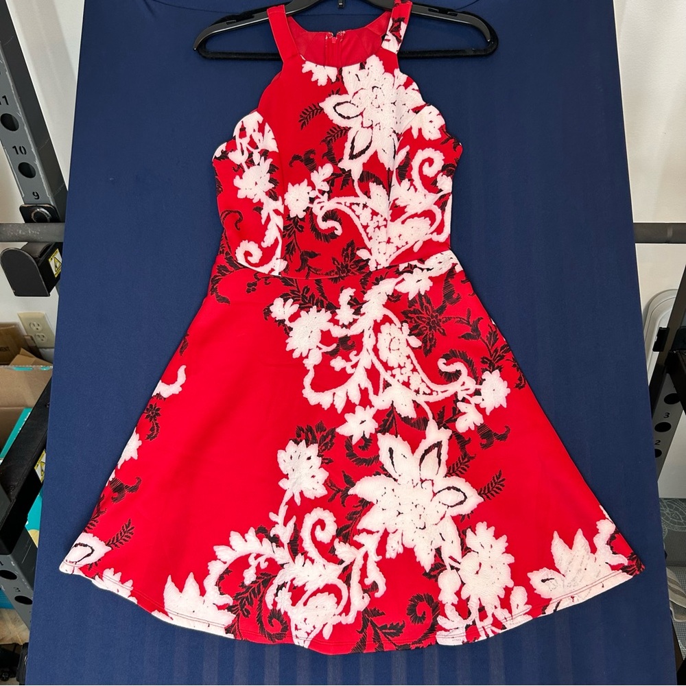 Trixxi‎ Red and White Floral Kids Dress Size Small